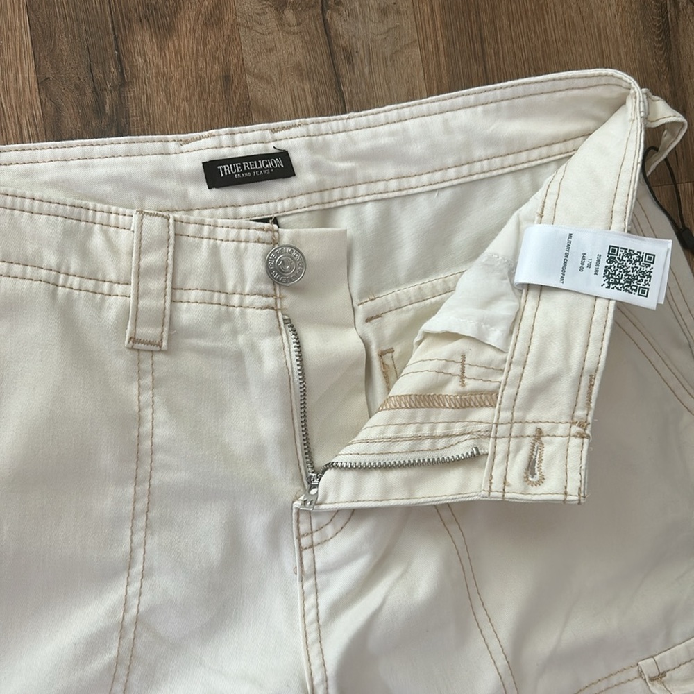 TRUE RELIGION WOMENS MILITARY CARGO PANT WINTER WHITE Sz 29 NEW - Picture 8 of 13
